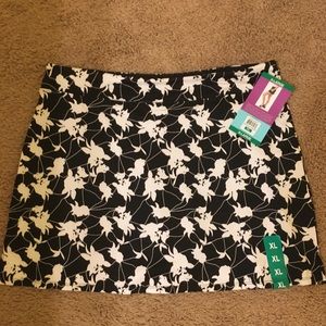 NEW WITH TAG Skirt